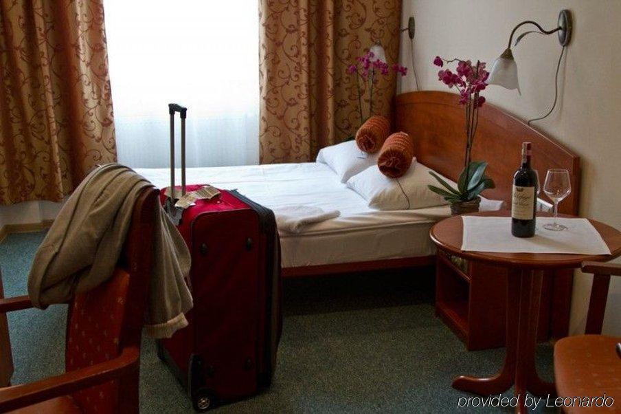 Hotel Arkadia Λέγκνικα Εξωτερικό φωτογραφία